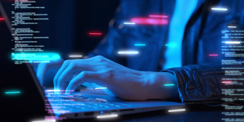 比特币跌破44000美元，马斯克暗示特斯拉可能抛售BTC，是否会导致比特币中心化？